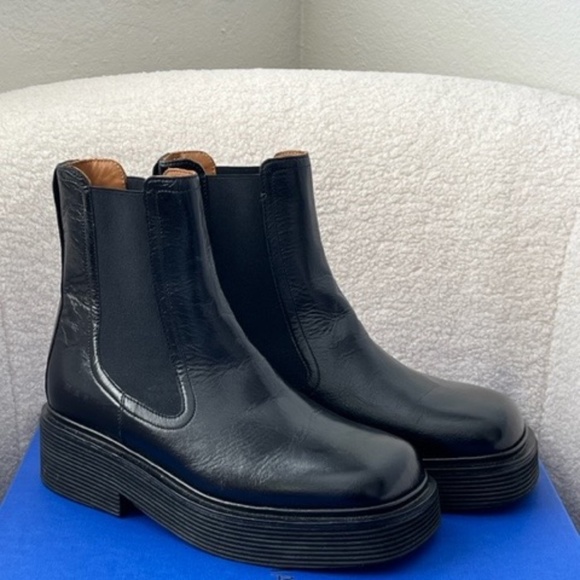 Marni Shiny Leather Chelsea Boot - Picture 1 of 5